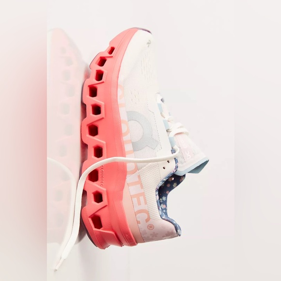 NEW Free People FP Movement x On Cloudmonster Sneakers Size 7.5🌸 - Picture 8 of 16